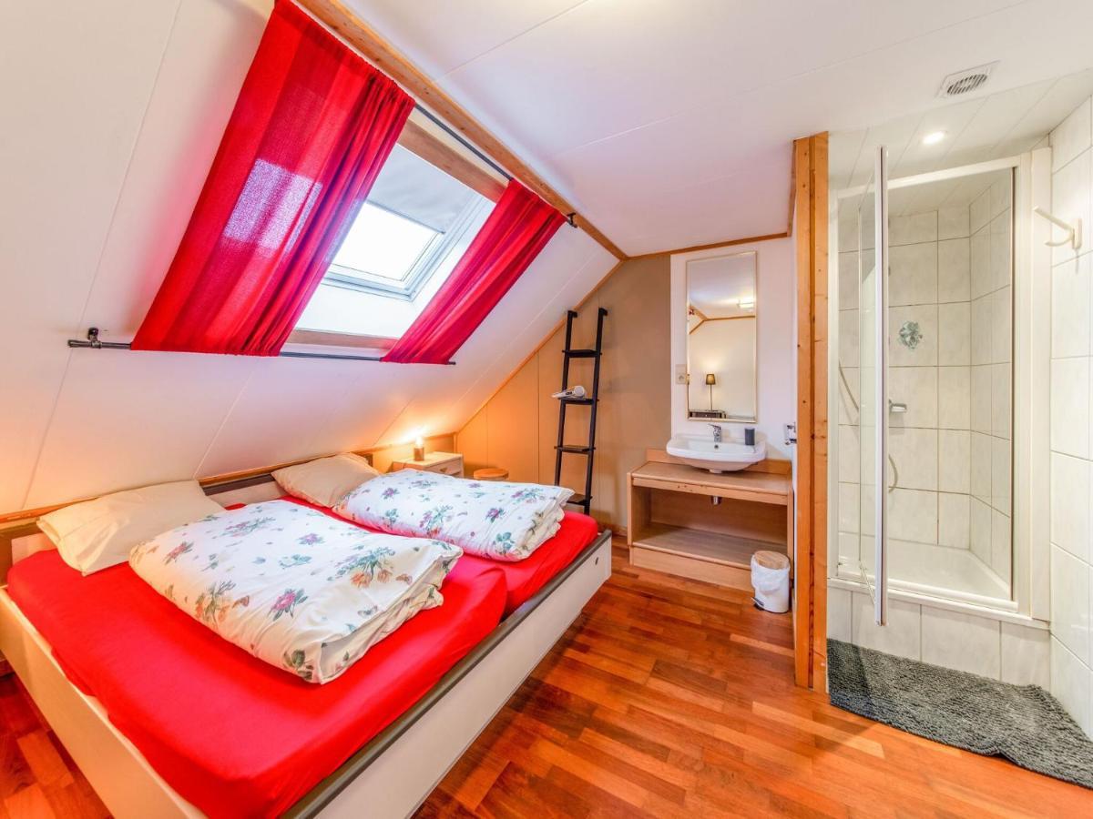 Luxurious House With Sauna In A Farm In Bastogne Bagian luar foto